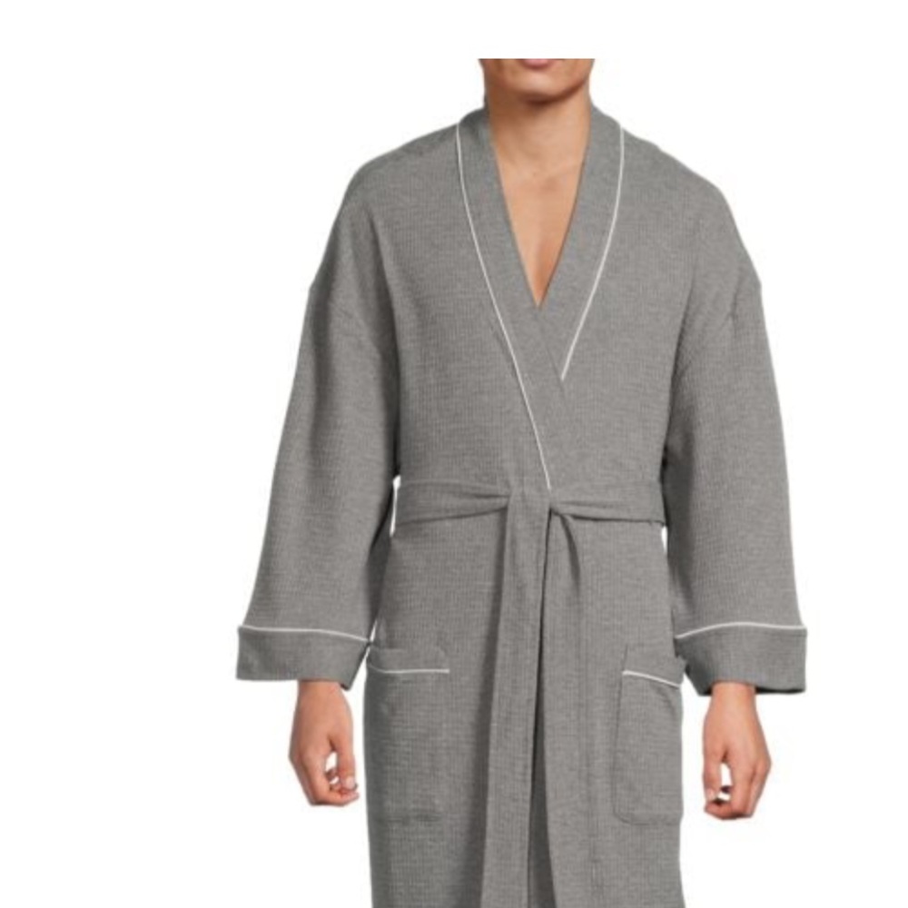 Saks Fifth Avenue Men’s Waffle knit Grey Robe NWT Med orig $118